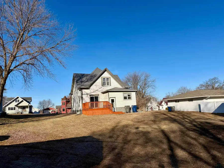 621 Harrison St, Remsen, IA 51050 - #3
