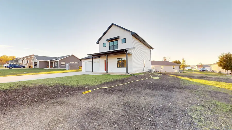 865 ASTER DR, Cherokee, IA 51012 - #3