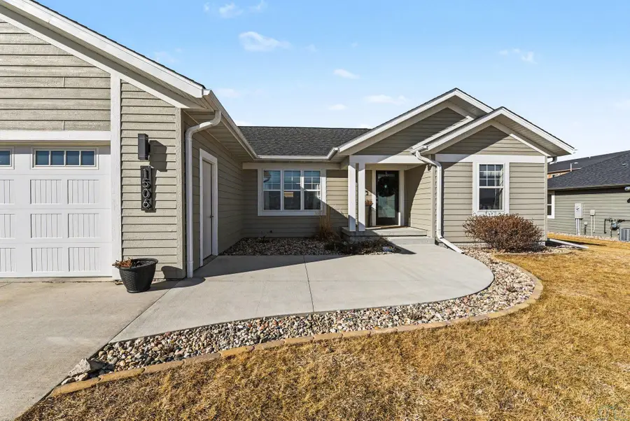 1506 LINCOLN PL SE, Orange City, IA 51041 - #3