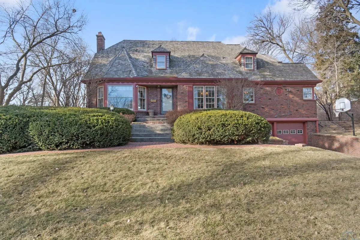 2515 McDonald St, Sioux City, IA 51104 - #1