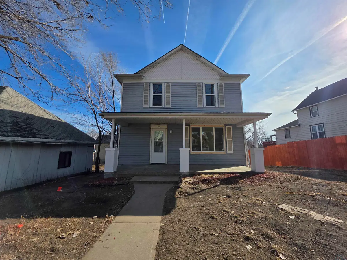 1118 Iowa Street, Sioux City, IA 51105 - #1