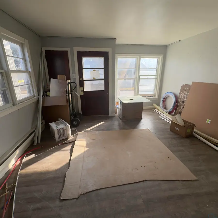 21 W 1ST ST, Spencer, IA 51301 - #3