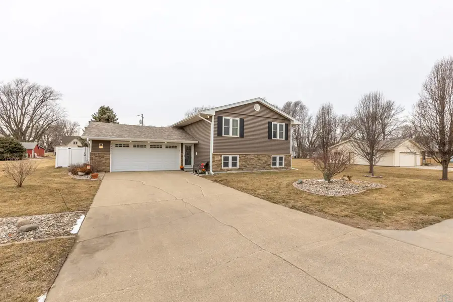 209 Buckley Street, Sloan, IA 51055 - #2