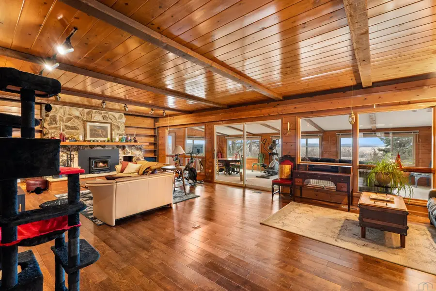 1826 Constance Dr., Vermillion, SD 57069 - #3