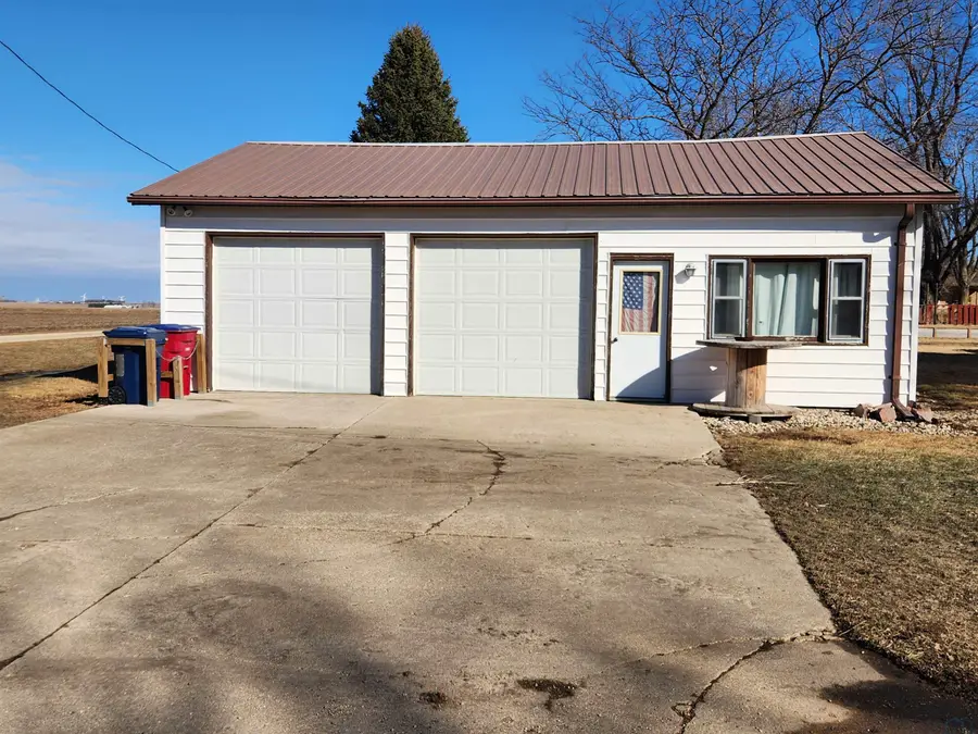 309 IOWA ST, Archer, IA 51231 - #2