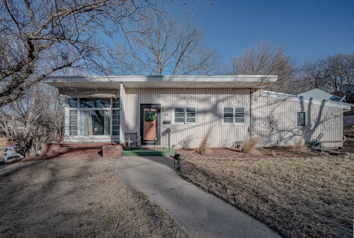 96 RIDGEVIEW RD, Sioux City, IA 51104 - #1