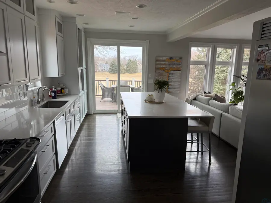 384 Oxbow, Dakota Dunes, SD 57049 - #3