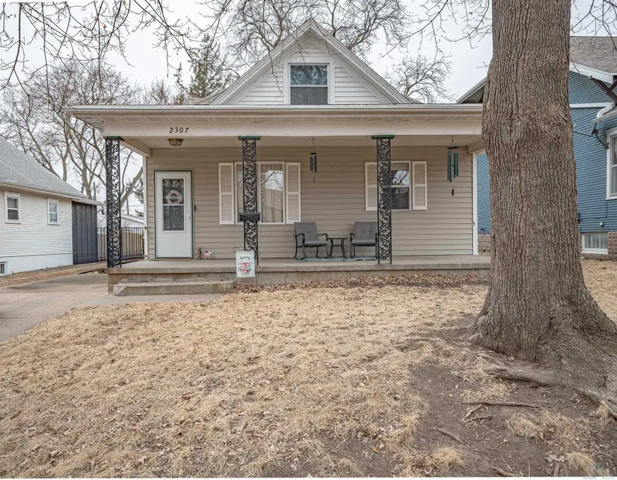 2307 S Saint Aubin, Sioux City, IA 51106 - #2