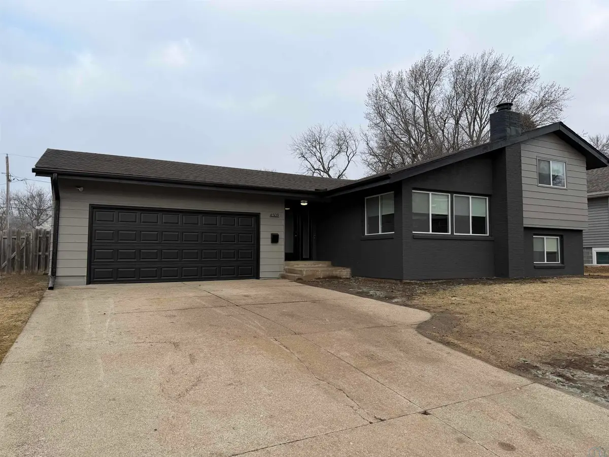 4509 GARFIELD ST, Sioux City, IA 51108 - #1