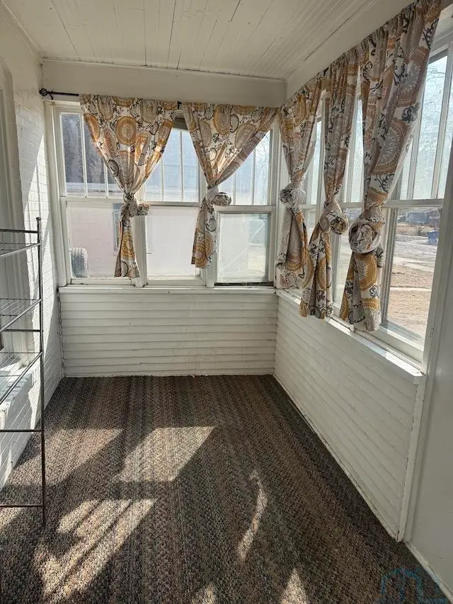 421 Cottage, Vermillion, SD 57069 - #2