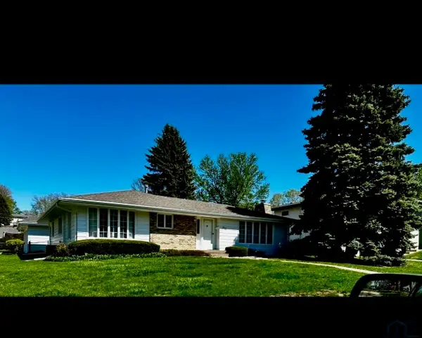 2700 S Steele, Sioux City, IA 51106