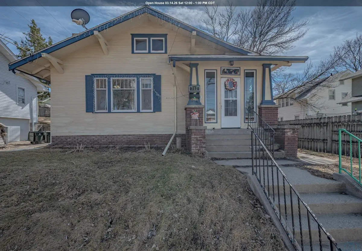712 34TH ST, Sioux City, IA 51104 - #1