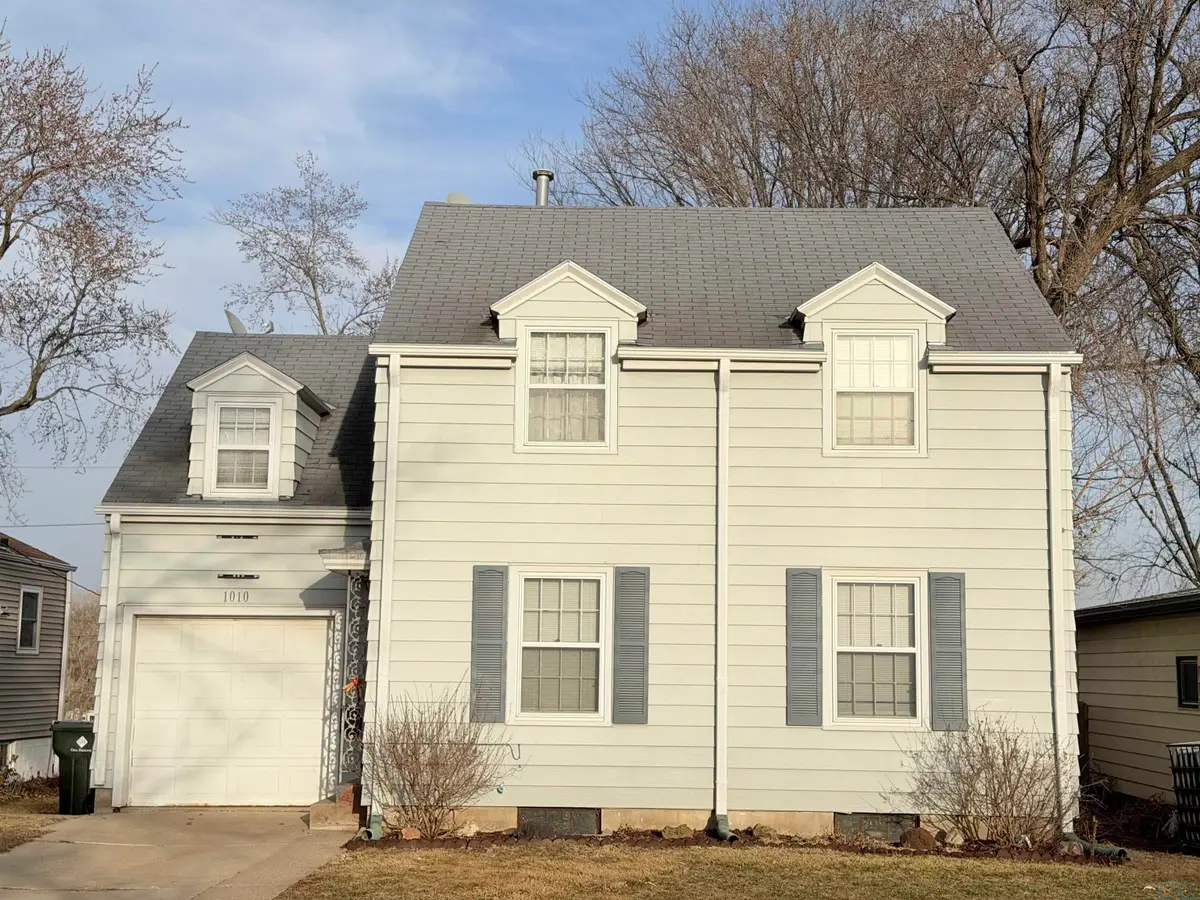 1010 S Mulberry St., Sioux City, IA 51106 - #1