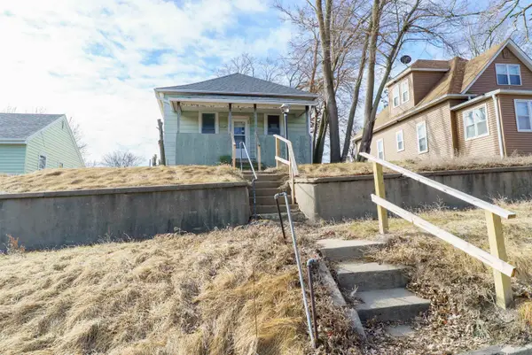 3514 MACOMB AVE, Sioux City, IA 51106