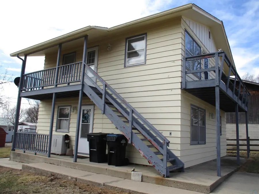 719 E Bluff Street, Cherokee, IA 51012 - #3