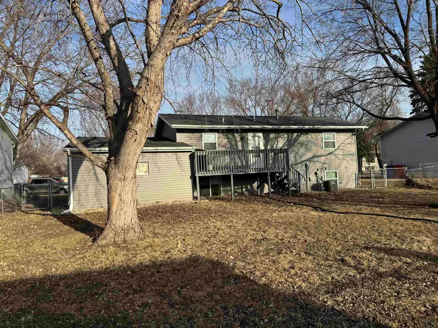 1000 Rice, Vermillion, SD 57069 - #2