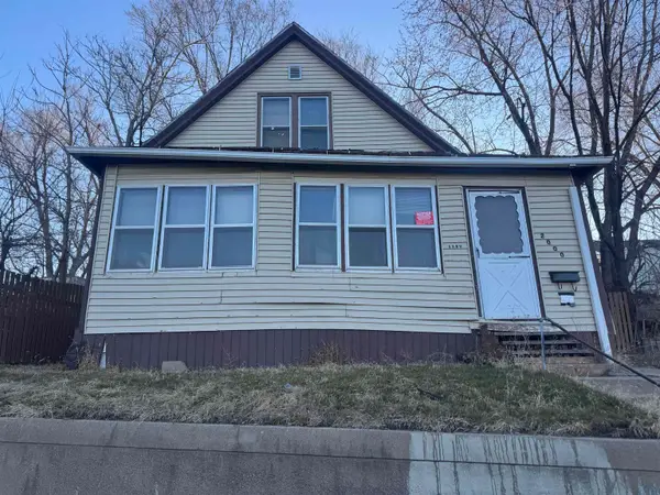 2000 Ingleside, Sioux City, IA 51104