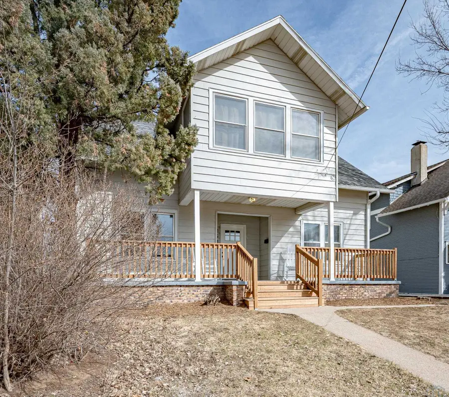 2522 Douglas Street, Sioux City, IA 51104 - #2