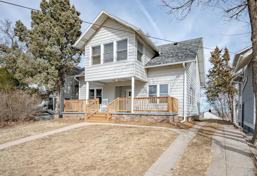 2522 Douglas Street, Sioux City, IA 51104 - #3