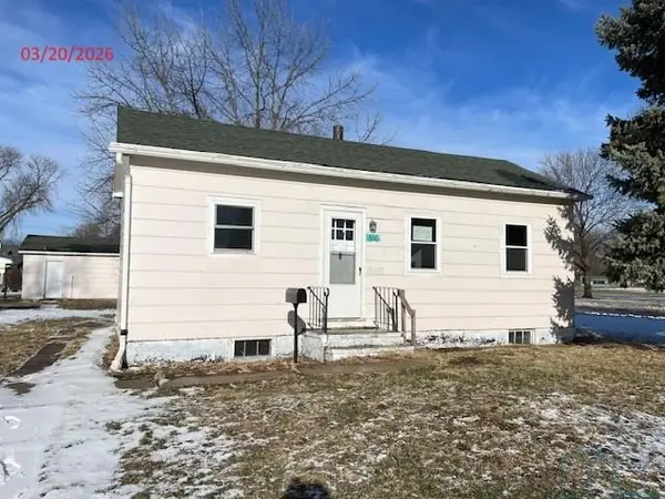 800 12th St, Onawa, IA 51040
