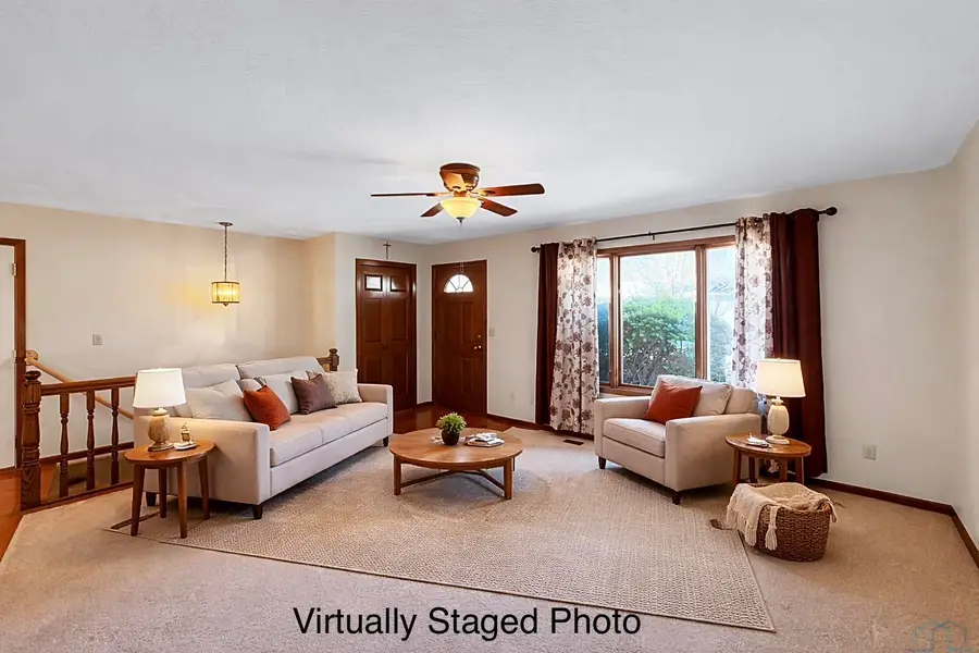 2510 Canterbury St, Sergeant Bluff, IA 51054 - #2