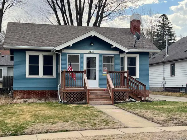 3130 SUMMIT ST, Sioux City, IA 51104