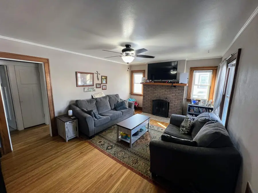 3130 SUMMIT ST, Sioux City, IA 51104 - #3