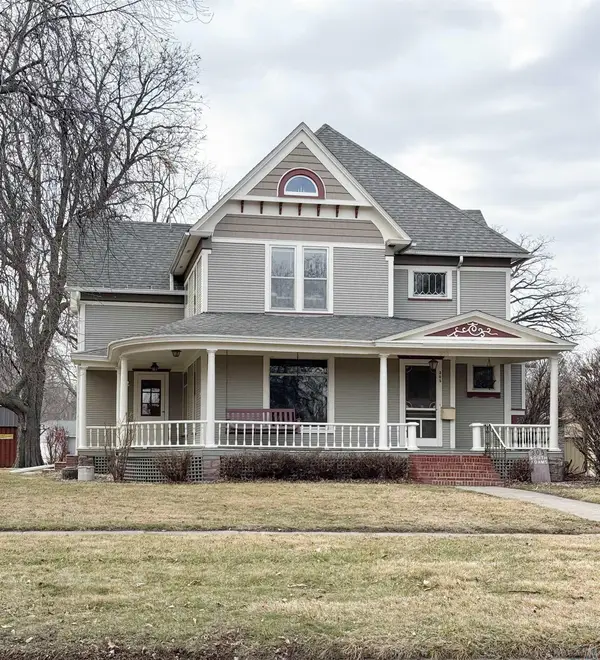 305 S Adams St, Rock Rapids, IA 51246