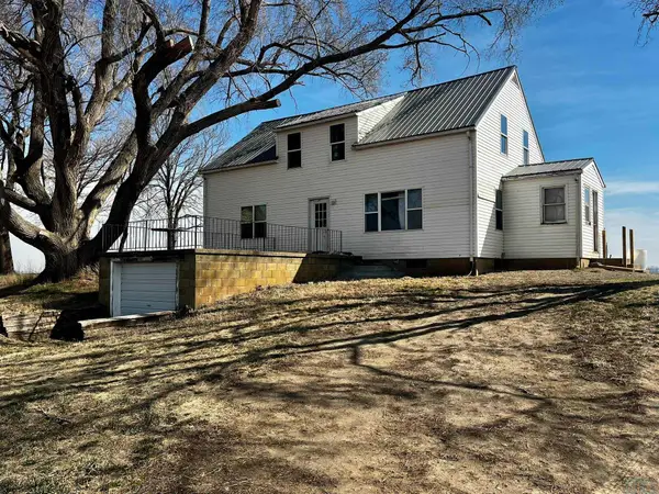 33332 480 Ave, Jefferson, SD 57038