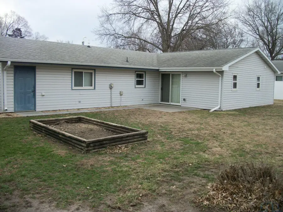 1403 Susan Ave., Cherokee, IA 51012 - #3