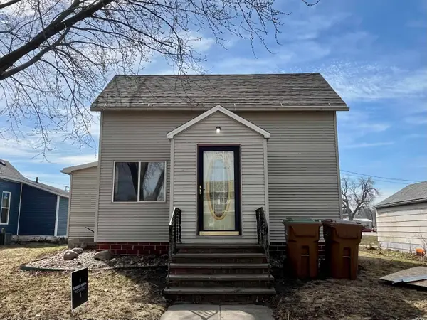 205 GRAPE, Albert City, IA 50510