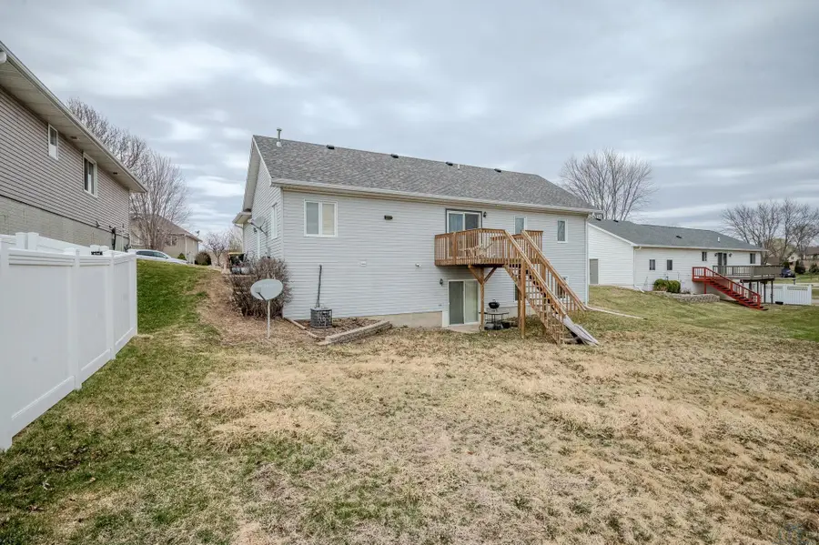 4004 Manchester St., Sioux City, IA 51103 - #3