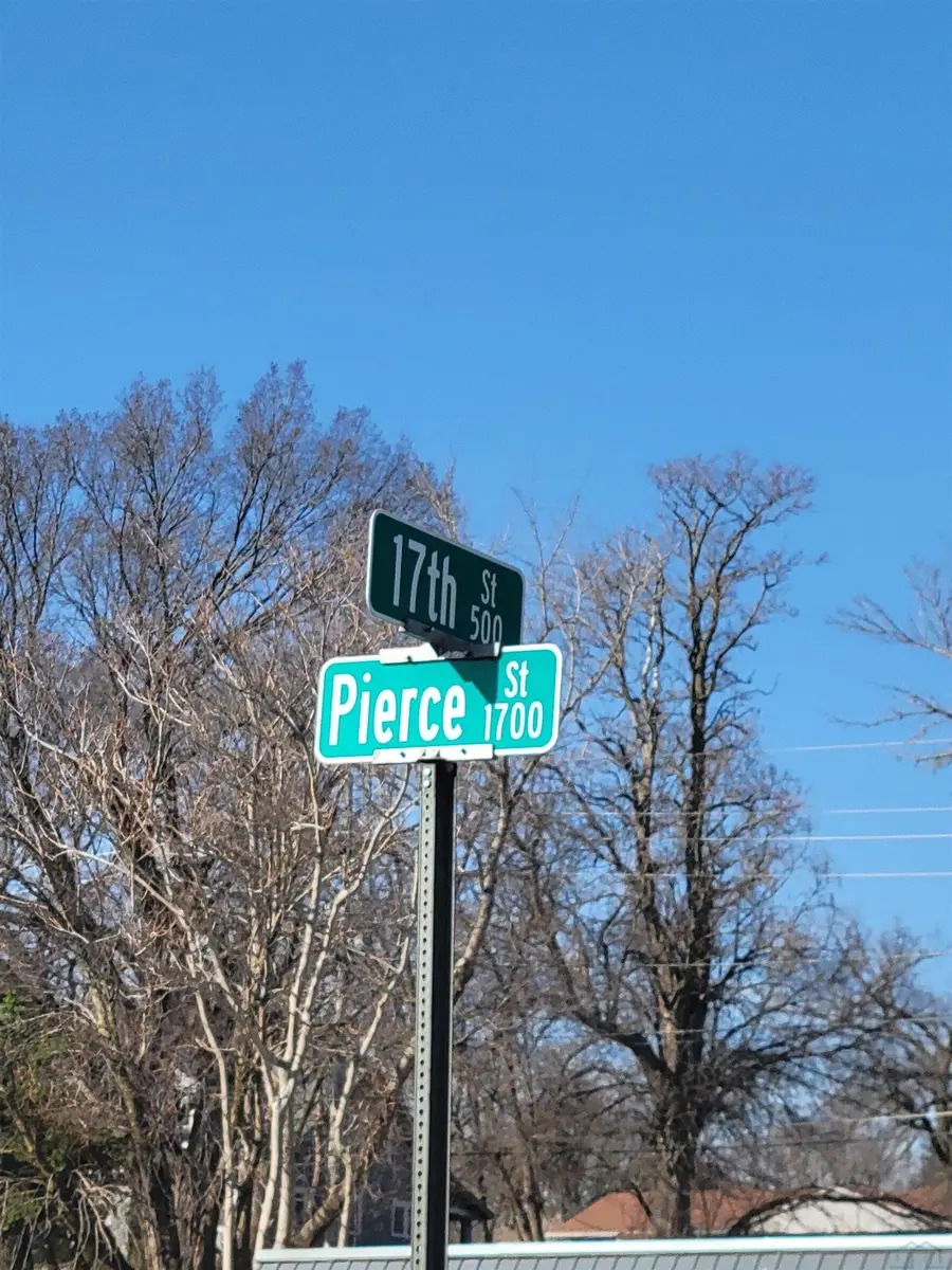 505 17TH Street, Sioux City, IA 51105 - #2