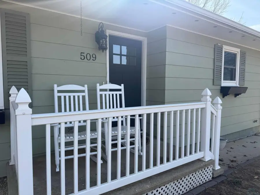 509 Iowa Ave SW, Orange City, IA 51041 - #3