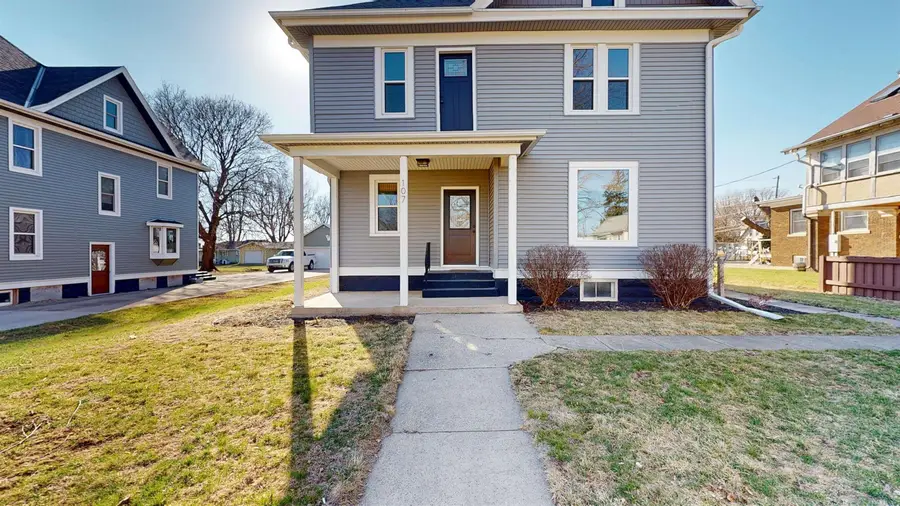 107 S LENA ST, Holstein, IA 51025 - #3