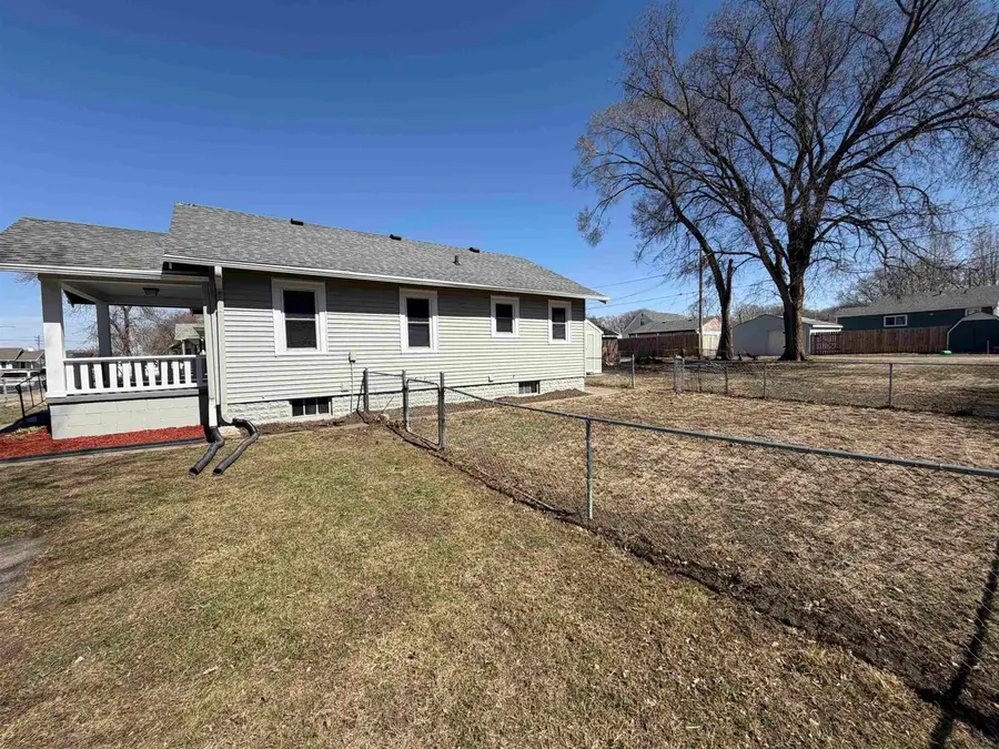 1706 Irene St, Sioux City, IA 51105 - #3