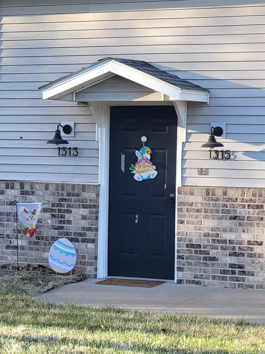 1313-1315 Navaho, Sioux City, IA 51104 - #2