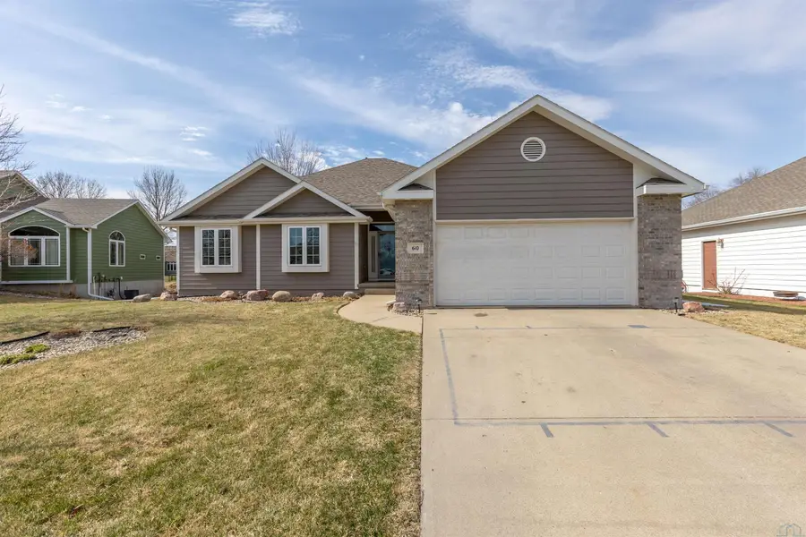 610 Prairie Blvd, Dakota Dunes, SD 57049 - #3