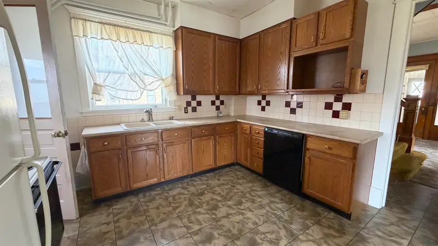 418 PETERSON ST, Alta, IA 51002 - #3