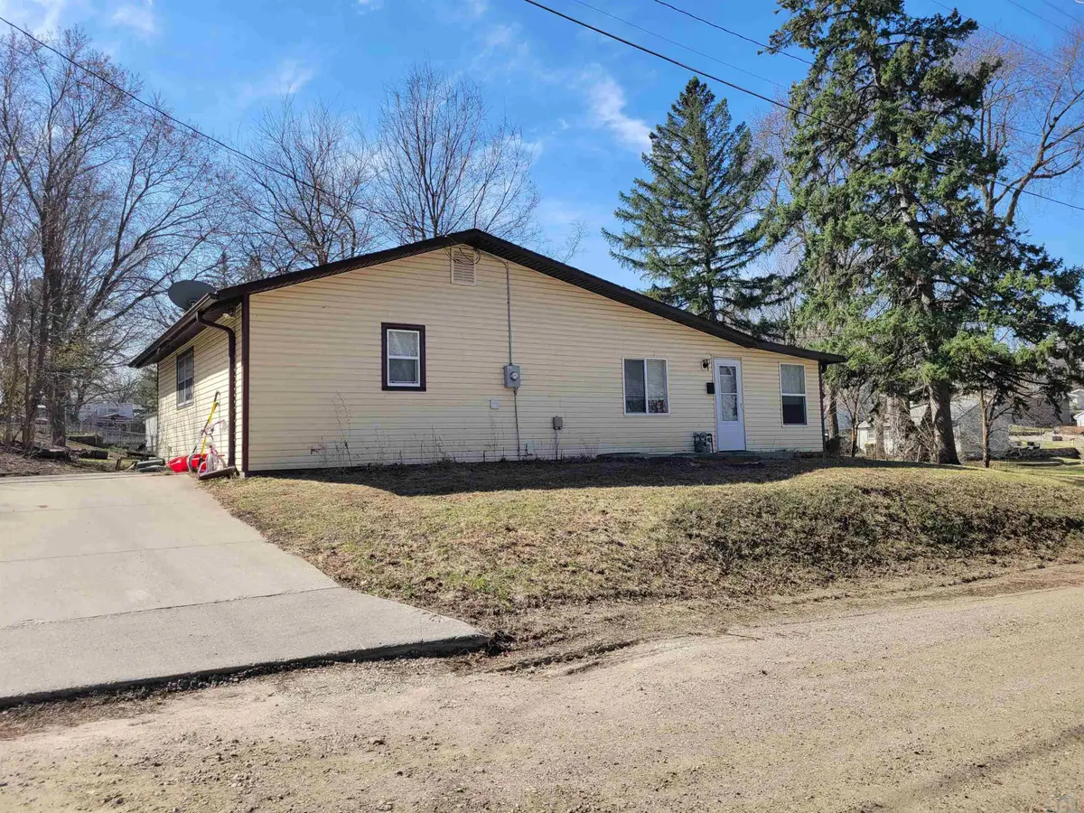 1800 S Maple, Sioux City, IA 51106 - #1