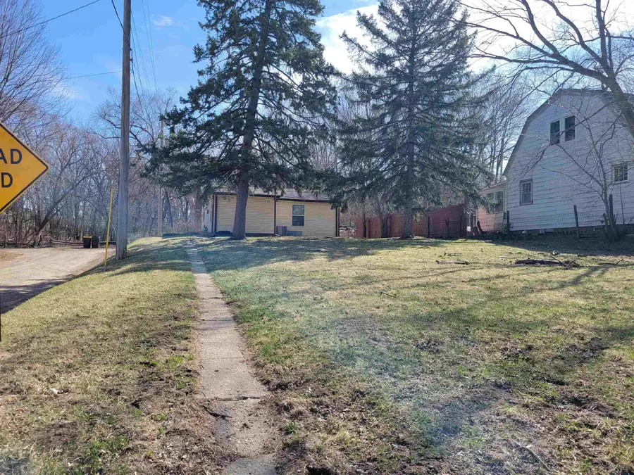 1800 S Maple, Sioux City, IA 51106 - #3