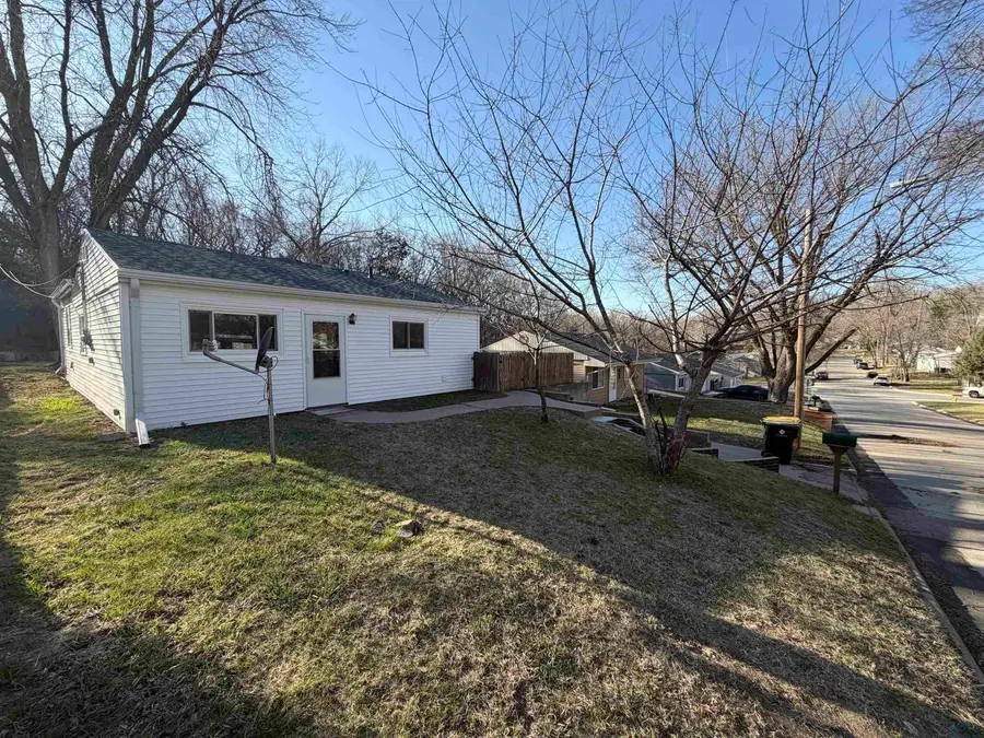 805 Rustin St., Sioux City, IA 51105 - #2