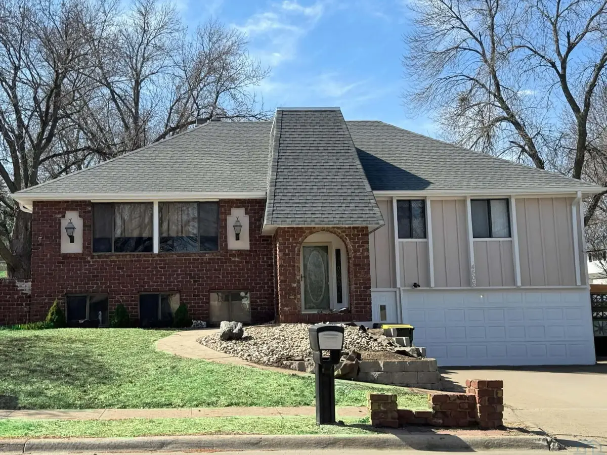 4506 Lincoln WAY, Sioux City, IA 51106 - #1