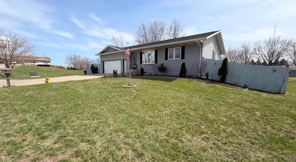 1710 VIOLET LN, Storm Lake, IA 50588