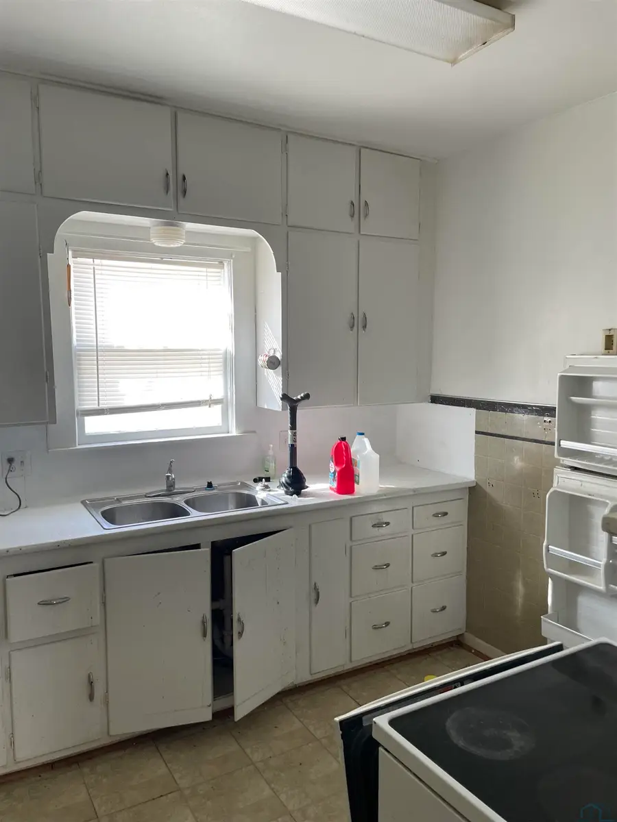 210 N 4TH AVE, Nemaha, IA 50567 - #3