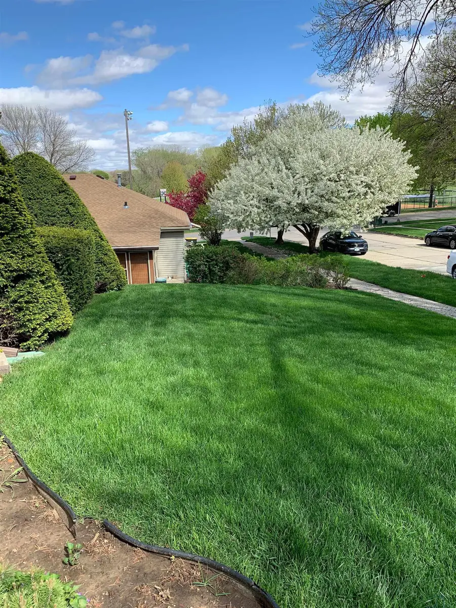 5001 Evergreen Lane, Sioux City, IA 51106 - #3