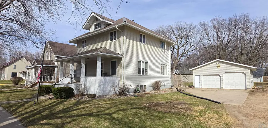 260 N Hayes Ave, Primghar, IA 51201 - #2