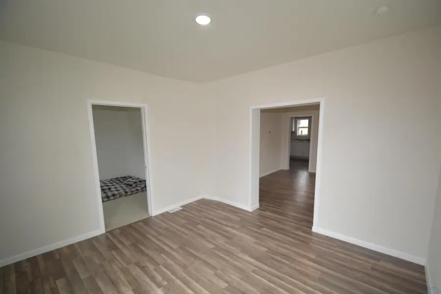 100 Main St, Sioux City, IA 51103 - #3