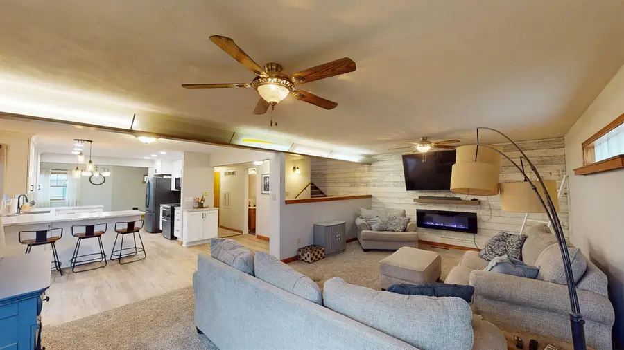 924 W BLUFF ST, Cherokee, IA 51012 - #3