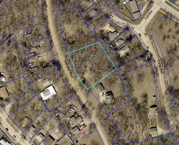 1504 Fairview Blvd, Sioux City, IA 51105